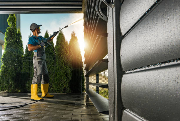 Why Choose Our Certified Pressure Washing Experts for Your Project Needs in Huntington, UT?